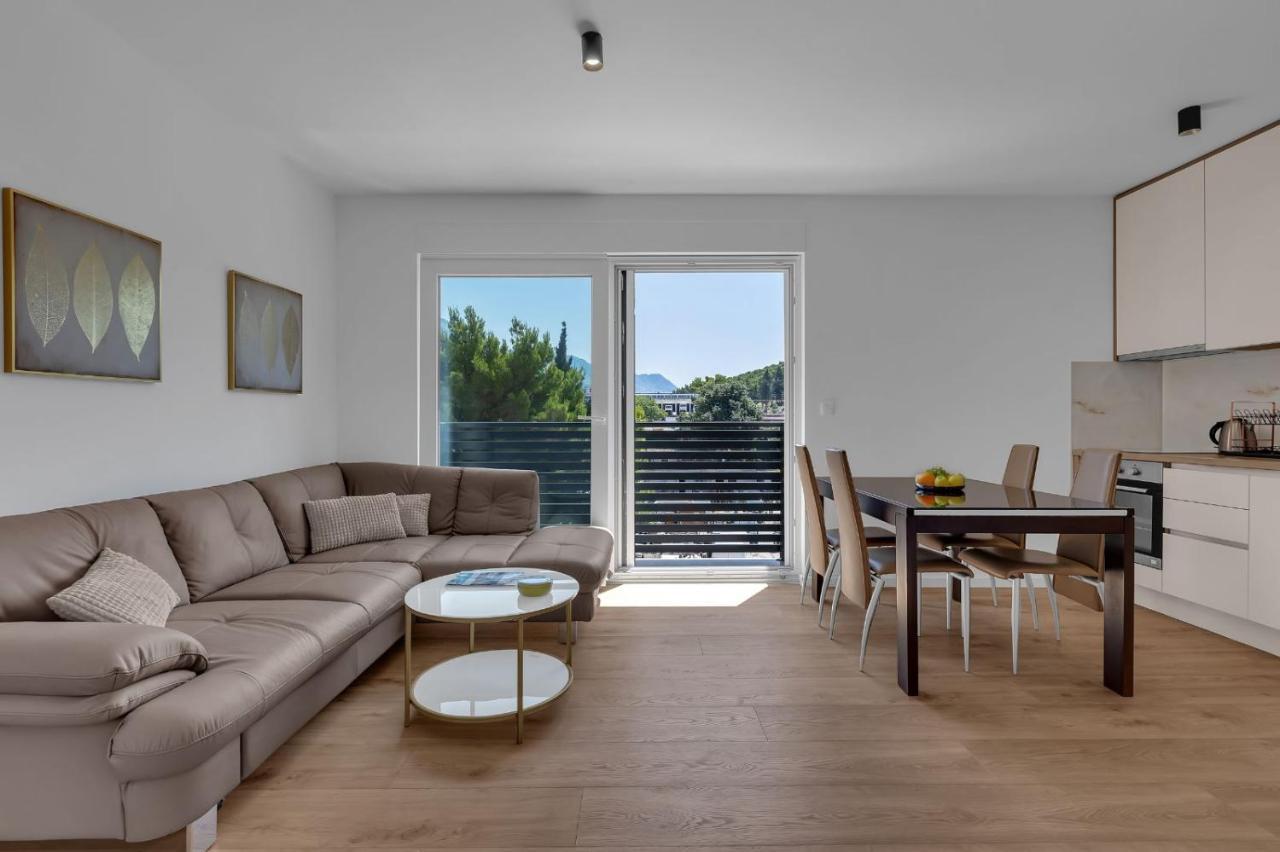 Apartment Dei